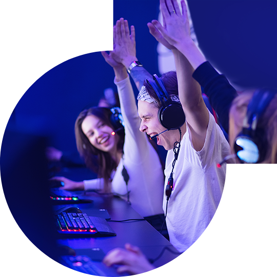 赢多多独家双向驱动技术<br>让电竞玩家尽情享受极致高速快感